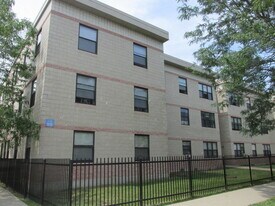 4752 S Wabash Ave in Chicago, IL - Building Photo