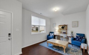 11812 Beacon Ct in Louisville, KY - Building Photo - Building Photo