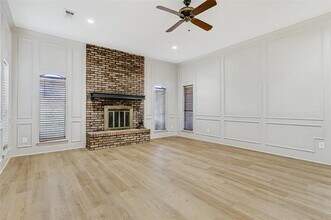 1617 Century Oaks Dr in Lewisville, TX - Building Photo - Building Photo