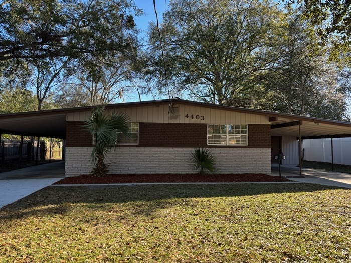 4403 Anvers Blvd in Jacksonville, FL - Building Photo