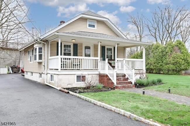 60 Ramapo Ave in Oakland, NJ - Building Photo - Building Photo