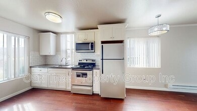 2371 Downer Ave in Richmond, CA - Building Photo - Building Photo