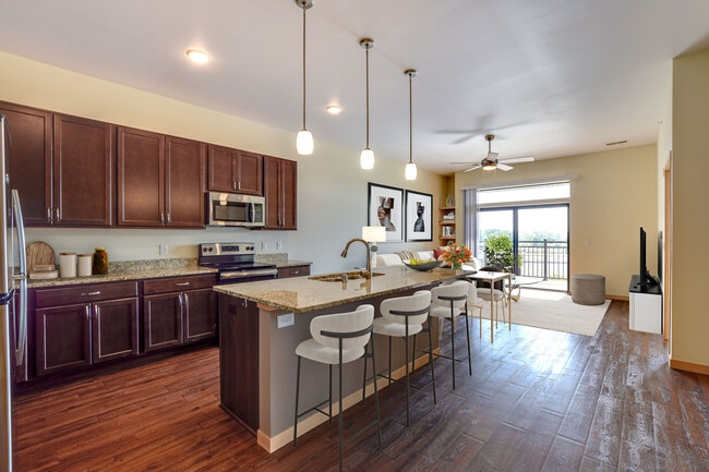 McKenzie Place Apartments in Madison, WI - Building Photo - Building Photo