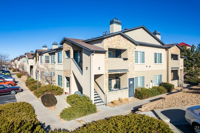 Summerfield Condominiums