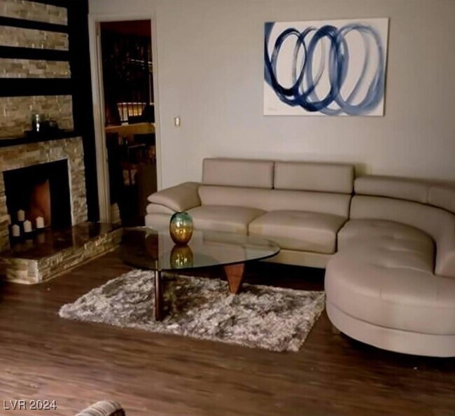 property at 1701 E Katie Ave