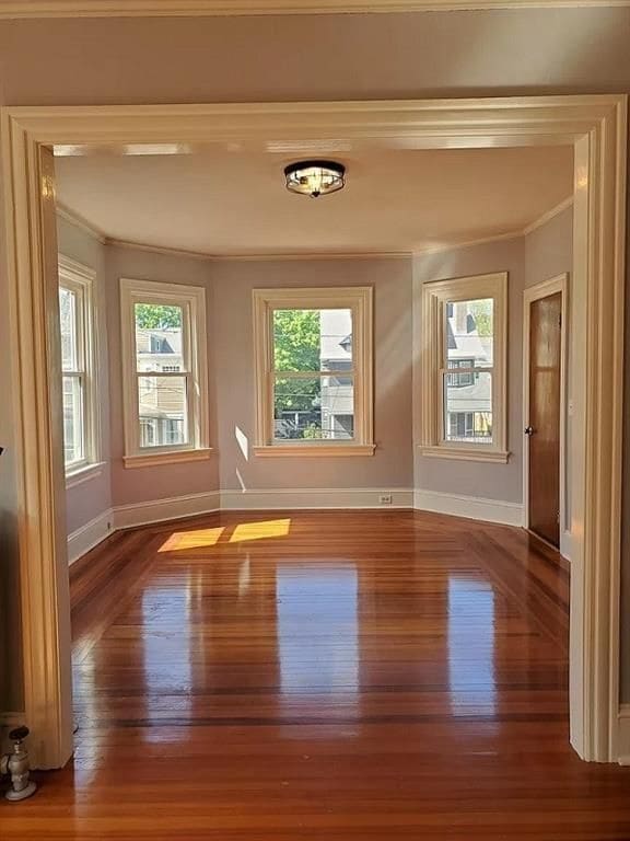 118 Wentworth Ave in Cranston, RI - Building Photo - Building Photo