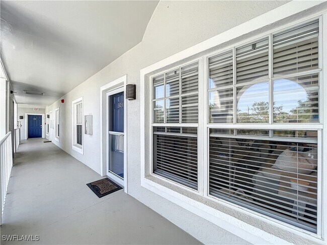 property at 470 Bermuda Cove Way
