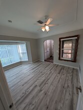 557 Wilkie St in Dunedin, FL - Building Photo - Building Photo