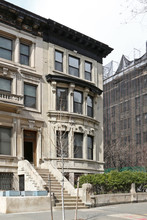 298 Convent Ave in New York, NY - Building Photo - Building Photo