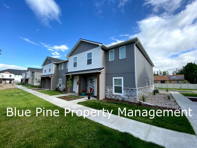 property at 359 N 3rd West St