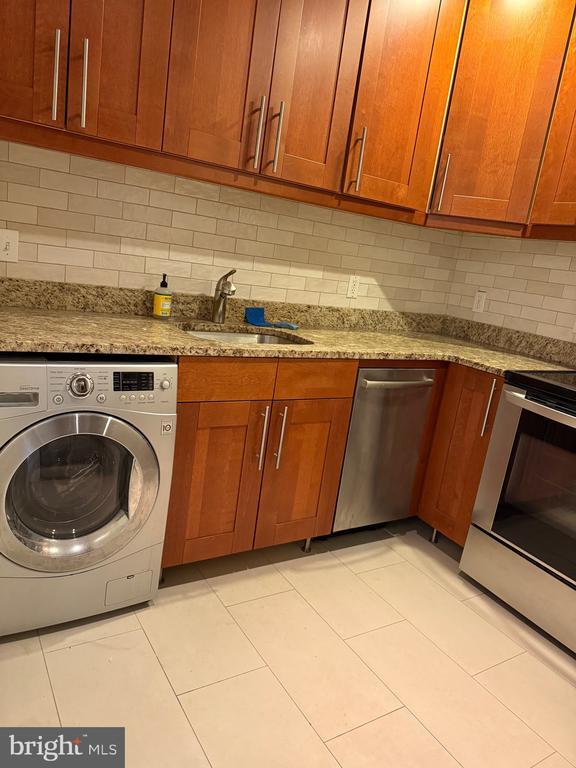 property at 4334 Farragut St