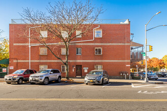 606 Wythe Ave in Brooklyn, NY - Building Photo - Building Photo