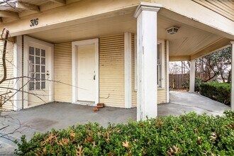 316 W Avenue A in Garland, TX - Foto de edificio - Building Photo