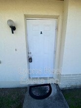 801 SE 5th Ave in Cape Coral, FL - Building Photo - Building Photo