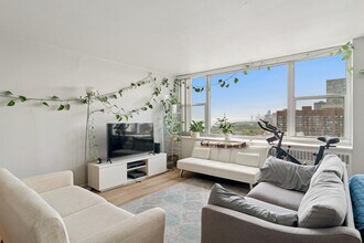 4250 N Marine Dr in Chicago, IL - Building Photo - Building Photo