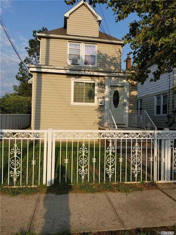 property at 85 Putnam Ave