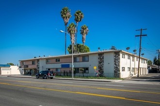 Ramona Apartments in El Monte, CA - Building Photo - Building Photo