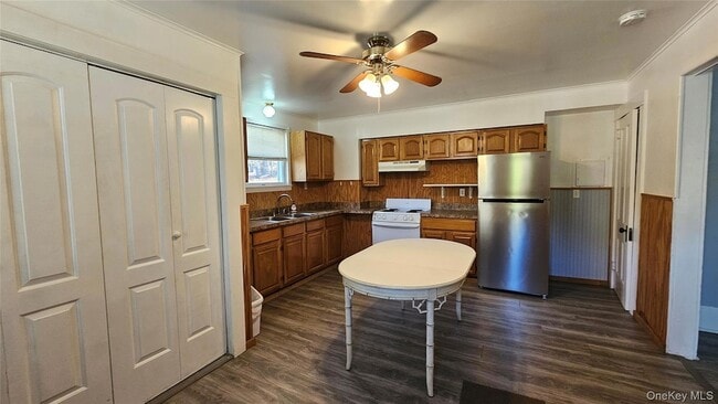 130 Hortonville Main St in Callicoon, NY - Building Photo - Building Photo