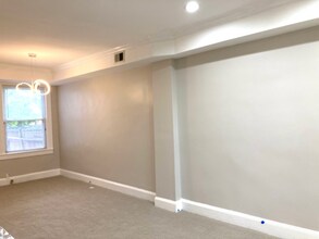 902 I St SE in Washington, DC - Building Photo - Building Photo