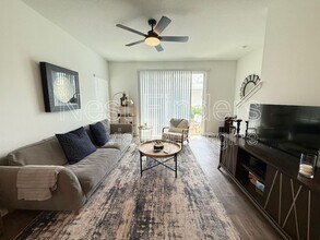 12743 Barrack Ln in Jacksonville, FL - Building Photo - Building Photo
