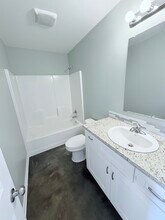 1610 Dehart Dr, Unit C in New Iberia, LA - Building Photo - Building Photo