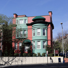 King William Apartments in Washington, DC - Building Photo - Building Photo