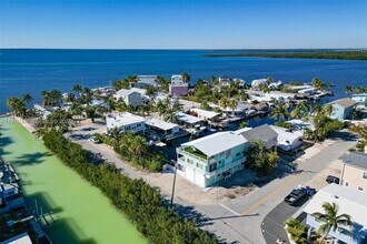 2 Snipe Rd in Key Largo, FL - Building Photo - Building Photo