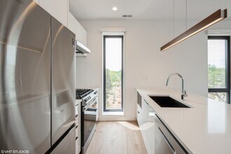 4806 N Magnolia Ave in Chicago, IL - Building Photo - Building Photo