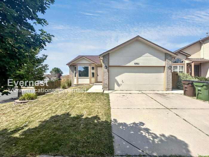 6961 Lost Springs Dr in Colorado Springs, CO - Building Photo