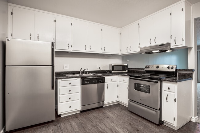 Bancroft Towers Apartments