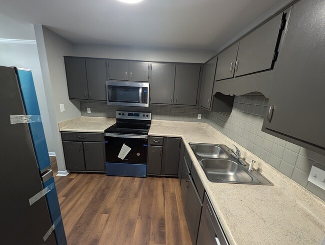 4336 Edith Ln in Greensboro, NC - Building Photo - Building Photo