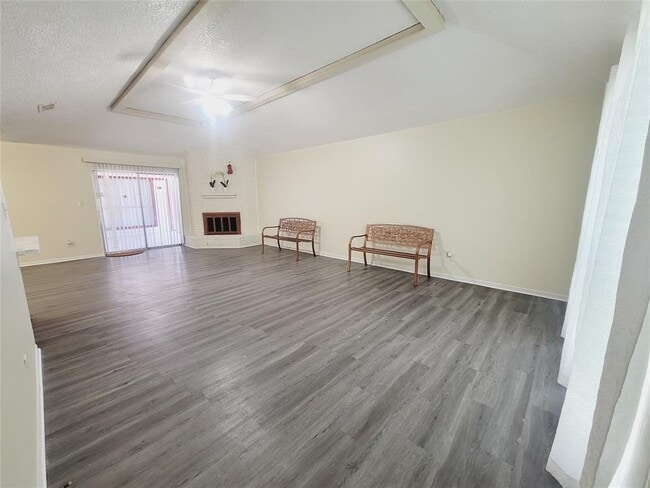 11110 High Star Dr in Houston, TX - Building Photo - Building Photo