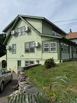 170 Walker Hill Rd in Groton, CT - Building Photo