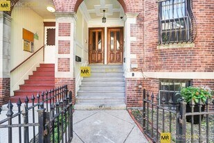 153 Highland St in Boston, MA - Building Photo