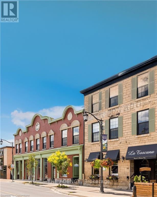 property at 153-153 Main St E