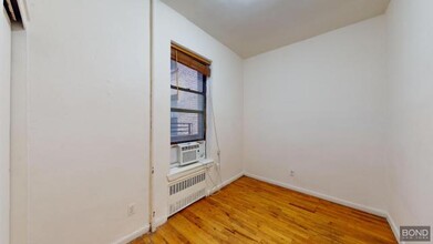 203 W 85th St in New York, NY - Building Photo - Building Photo