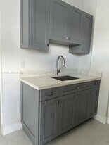 12752 SW 211th St in Miami, FL - Building Photo