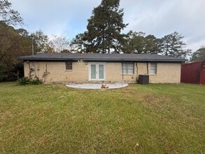 1821 S Brookwood Dr in Shreveport, LA - Building Photo - Building Photo