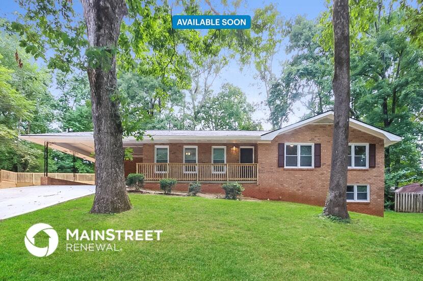 3720 Pacific Dr in Austell, GA - Building Photo