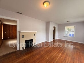 2114 Dora St in Ft. Myers, FL - Building Photo - Building Photo