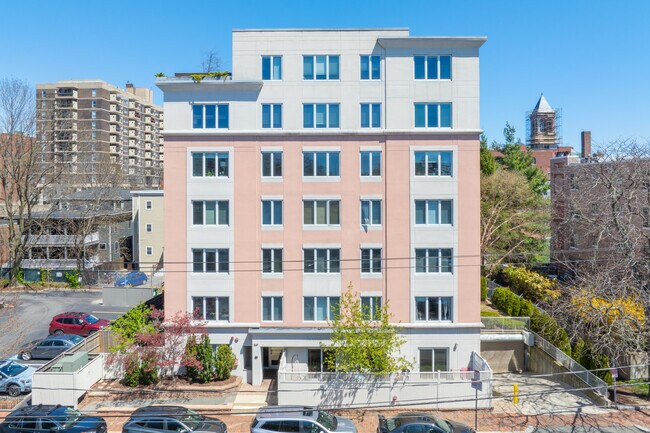 369 Franklin St in Cambridge, MA - Foto de edificio - Building Photo