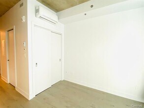 2300-2300 Tupper St in Montréal, QC - Building Photo - Building Photo