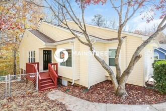3800 King Edward Ct in Greensboro, NC - Building Photo - Building Photo