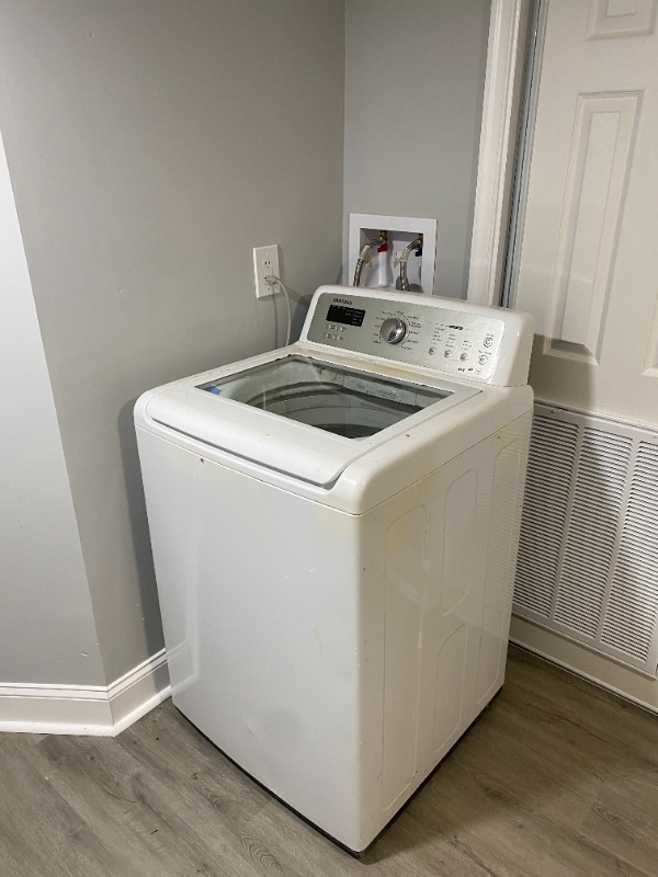 5112 Belair Rd in Baltimore, MD - Building Photo - Building Photo