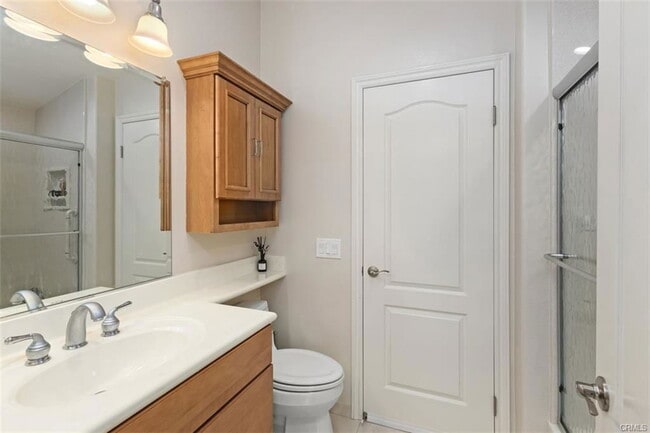 property at 2101 E 15th St