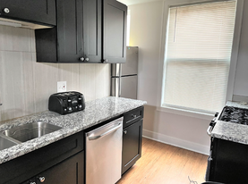 4811 N Central Park Ave, Unit 208 Apartamentos