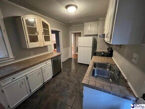 1008 W Cedar St in Florence, SC - Building Photo - Building Photo