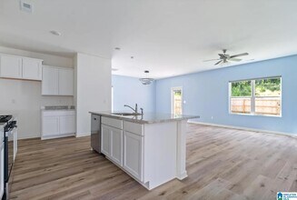 220 Chelsea Pk Cir in Chelsea, AL - Building Photo - Building Photo