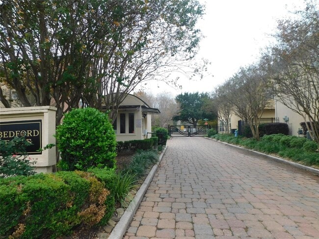 property at 2624 Starboard Point Dr