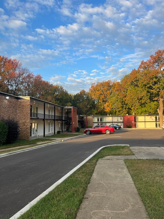 3213 Thomas St, Unit 2 in Memphis, TN - Building Photo - Building Photo